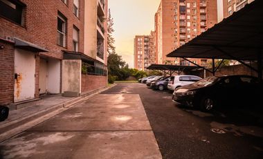 Venta departamento de 3 ambientes con balcón al frente en La Boca APTO CREDITO