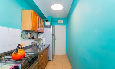 Venta departamento de 3 ambientes con balcón al frente en La Boca APTO CREDITO