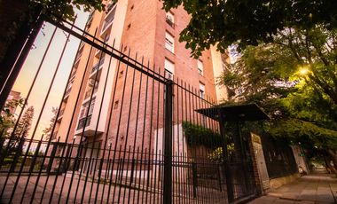 Venta departamento de 3 ambientes con balcón al frente en La Boca APTO CREDITO