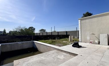 Casa en  venta barrio Lagos de Canning