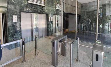 Oficina en  Alquiler en Palermo piso alto