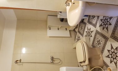 ALQUILO CASA AMOBLADA UN DORM BANDA NORTE