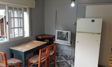 ALQUILO CASA AMOBLADA UN DORM BANDA NORTE