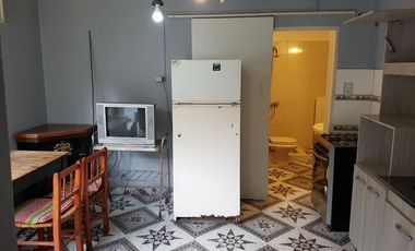 ALQUILO CASA AMOBLADA UN DORM BANDA NORTE