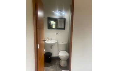 VENTA ELEGANTE CHALET UNIDAD CERRADA SALENTO QUINDIO