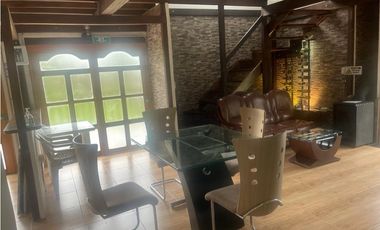 VENTA ELEGANTE CHALET UNIDAD CERRADA SALENTO QUINDIO