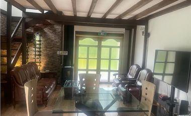 VENTA ELEGANTE CHALET UNIDAD CERRADA SALENTO QUINDIO