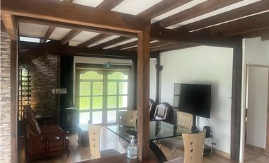 VENTA ELEGANTE CHALET UNIDAD CERRADA SALENTO QUINDIO