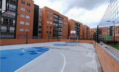Apartamento en venta primer piso iluminación ideal Olivo Tocancipa