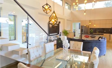 Casa en Arriendo en El Retiro