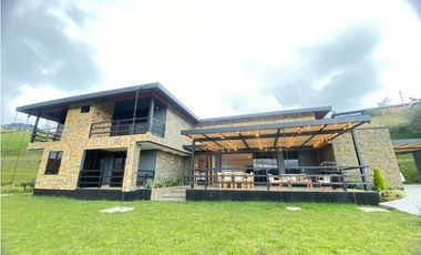 Casa en Arriendo en El Retiro