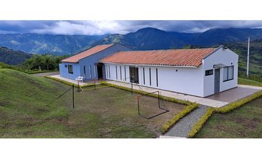VENDO FINCA VENECIA ANTIOQUIA