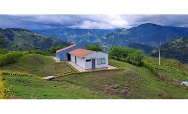 VENDO FINCA VENECIA ANTIOQUIA