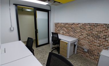 Alquiler de oficina en itagui, cerca al Parque como nueva