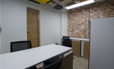 PARA ARRIENDO TENEMOS UNA OFICINA  EN ITAGUI COMO NUEVA