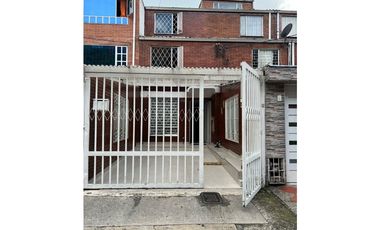 VENTA CASA EN CASTILLA  CONDADO BOGOTA