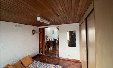 VENTA CASA EN CASTILLA  CONDADO BOGOTA