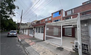 VENTA CASA EN CASTILLA  CONDADO BOGOTA