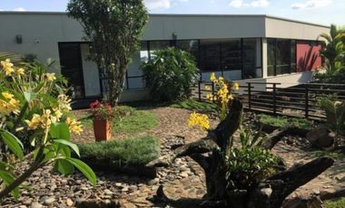 Casa campestre en condominio para la venta en Cerritos, Pereira!!!