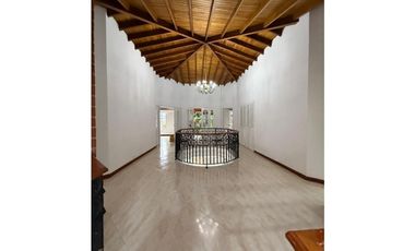 Casa en arriendo sector norte madera