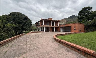 Casa en arriendo sector norte madera