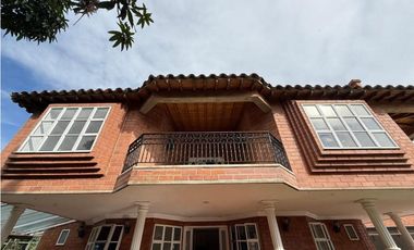 Casa en arriendo sector norte madera