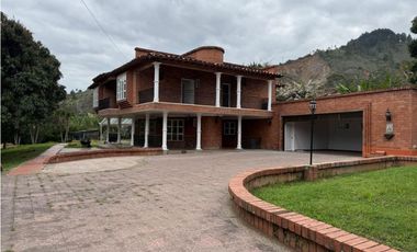 Casa en arriendo sector norte madera