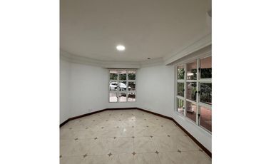 Casa en arriendo sector norte madera