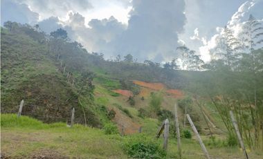 Venta de Lotes en San Vicente, Excelente Precio y con Financiación