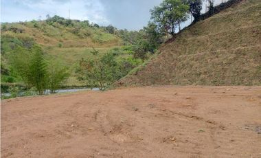 Venta de Lotes en San Vicente, Excelente Precio y con Financiación