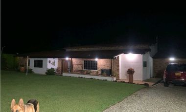 Se arrienda casa campestre Tebaida, Quindio.