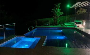 Se arrienda casa campestre Tebaida, Quindio.