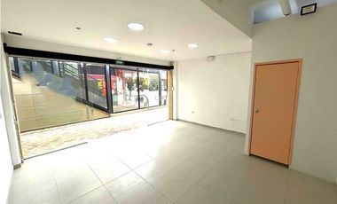 VENTA DE LOCAL EN EL CORAZON DE RIONEGRO OPORTUNIDAD INVERSIÓN