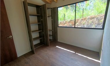 Arriendo finca nueva en vereda Quirama - El Carmen de Viboral