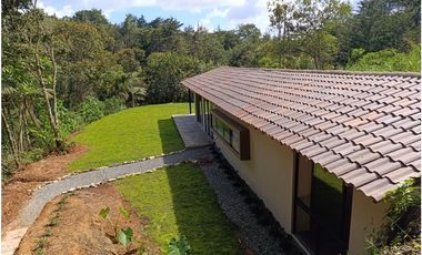 Arriendo finca nueva en vereda Quirama - El Carmen de Viboral