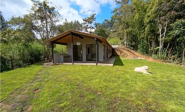 Arriendo finca nueva en vereda Quirama - El Carmen de Viboral