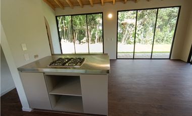 Arriendo finca nueva en vereda Quirama - El Carmen de Viboral