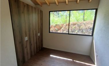Arriendo finca nueva en vereda Quirama - El Carmen de Viboral
