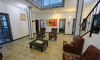 SE ALQUILA FINCA POR DIAS CON PISCINA EN FLANDES CONDOMINIO SANTA ANA