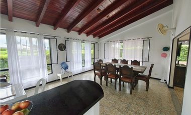 ALQUILER POR DIAS CASA CON PISCINA EN FLANDES VIA ESPINAL