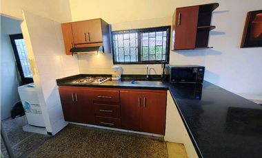 SE ALQUILA FINCA POR DIAS CON PISCINA EN FLANDES CONDOMINIO SANTA ANA