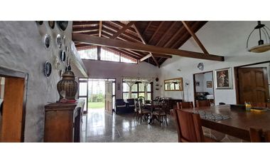 VENDO FINCA VENECIA ANTIOQUIA