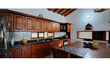 VENDO FINCA VENECIA ANTIOQUIA