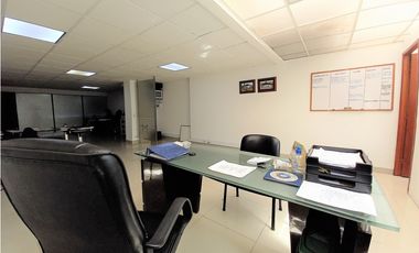SE ARRIENDA OFICINA EN CHICÓ NORTE