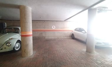 Monteserrín, Departamento en Renta, 250m2, 4 Habitaciones