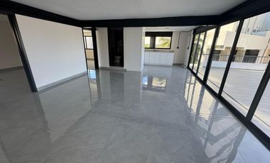 Departamento en  PINOS TOWER