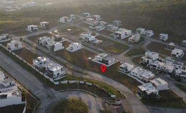 LOTE EN VENTA EN PUNTA TIBURÓN LAG 6