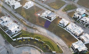 LOTE EN VENTA EN PUNTA TIBURÓN LAG 6