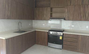 Casa en Venta Residencial Arbolada de 3 recámaras en Cancún