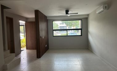 Casa en Venta Residencial Arbolada de 3 recámaras en Cancún